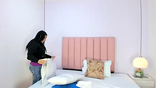 Amy Ferreira online show from November 15, 11:39 pm