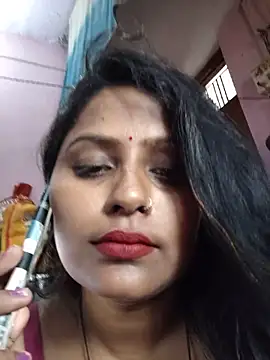 Jasmine Januja online show from June 19, 1:21 am