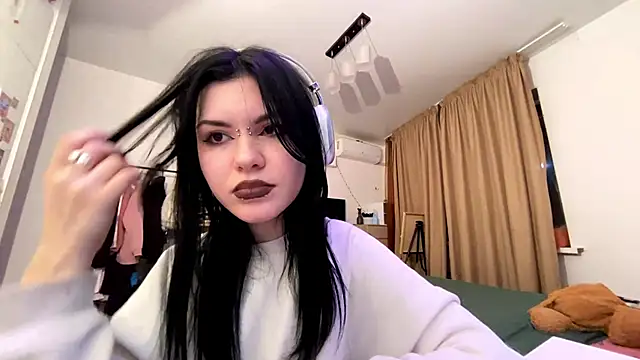 DulcieBelin online show from September 16, 9:12 pm