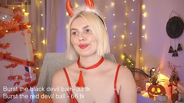 Snapshot of Amelia_Wells chatting on November 1, 8:29 am Amelia Wells online show from November 1, 8:29 am