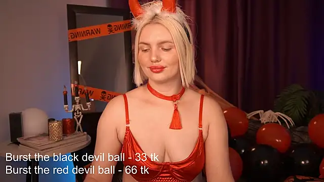 Snapshot of Amelia_Wells chatting on October 30, 5:54 am Amelia Wells online show from October 30, 5:54 am