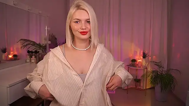 Snapshot of Amelia_Wells chatting on September 30, 6:08 am Amelia Wells online show from September 30, 6:08 am