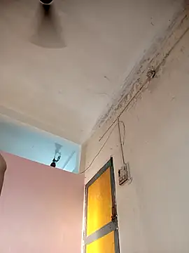 schat loveritu online show from April 2, 11:29 am