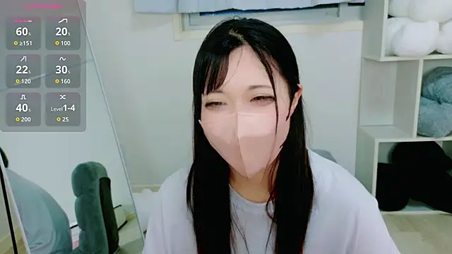 Yuna Yunachi online show from September 18, 10:14 am