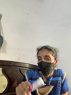 sweetreddy-02 online show from October 14, 7:55 am