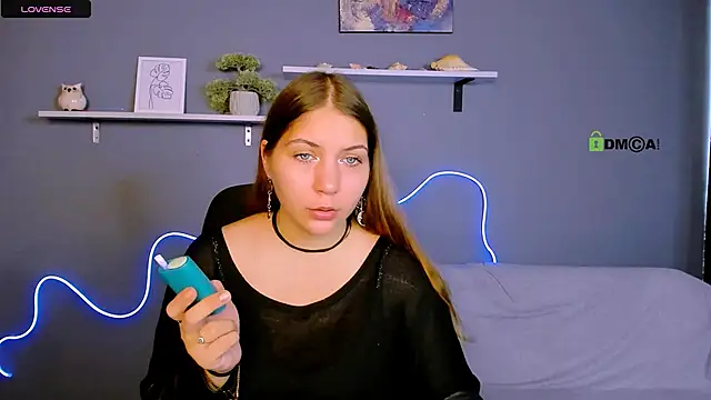  tiana moon online show from September 23, 5:27 am