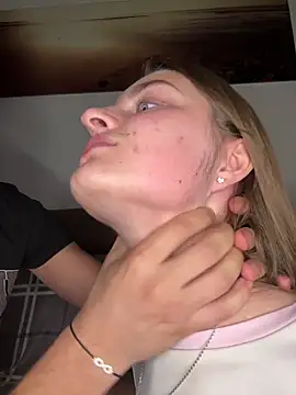 only4love online show from October 15, 10:01 pm