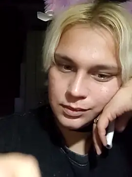 Snapshot of MargoShein chatting on October 4, 8:13 pm MargoShein online show from October 4, 8:13 pm