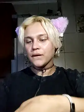 Snapshot of MargoShein chatting on September 29, 11:32 pm MargoShein online show from September 29, 11:32 pm