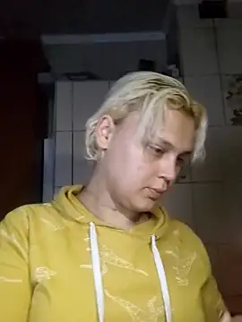 Snapshot of MargoShein chatting on October 7, 5:23 am MargoShein online show from October 7, 5:23 am