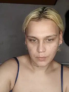 Snapshot of MargoShein chatting on October 27, 1:50 pm MargoShein online show from October 27, 1:50 pm