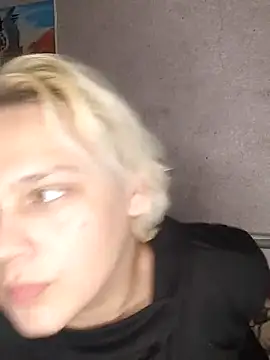 Snapshot of MargoShein chatting on October 28, 9:30 pm MargoShein online show from October 28, 9:30 pm