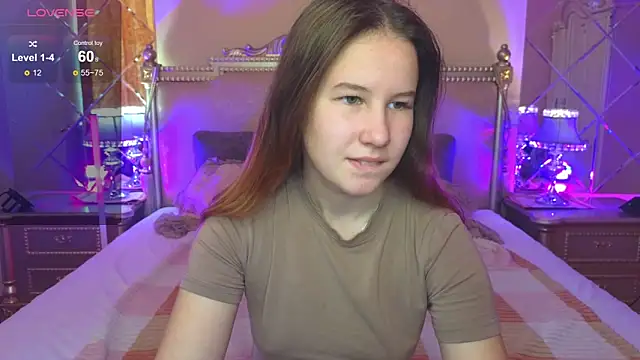 Lisa Roses online show from October 5, 5:01 am