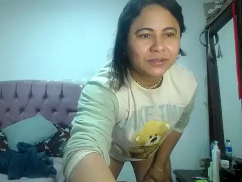 PamelaMartin online show from October 1, 3:06 pm