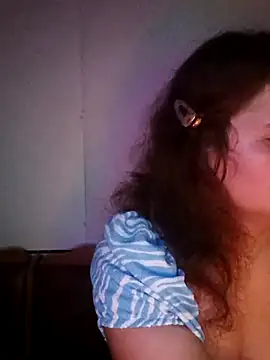 Lana a online show from September 28, 7:30 pm