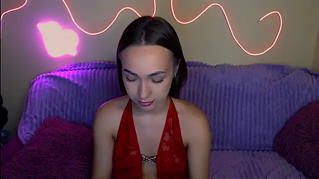 Snapshot of Mia_cutie77 chatting on October 16, 11:57 am Mia cutie77 online show from October 16, 11:57 am