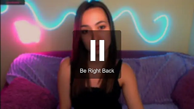 Snapshot of Mia_cutie77 chatting on October 22, 10:42 am Mia cutie77 online show from October 22, 10:42 am