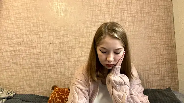 MilaCutieSmile online show from September 30, 7:47 am