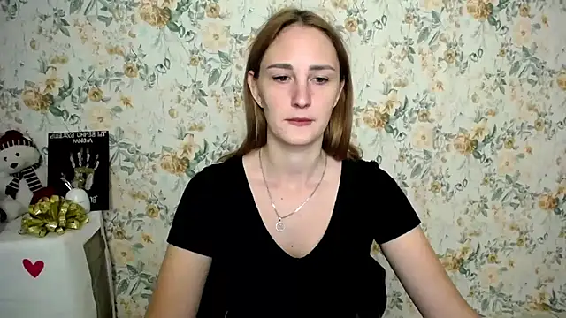 Milana Cutie  online show from September 29, 6:40 am