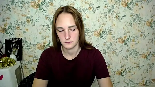 Milana Cutie  online show from September 21, 7:40 am