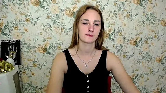 Milana Cutie  online show from October 7, 5:56 am