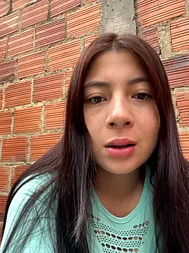 Snapshot of Karlee_Grey1 chatting on September 29, 8:03 pm Karlee Grey1 online show from September 29, 8:03 pm