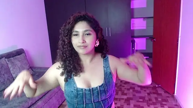 Gia Dior online show from February 20, 1:15 am