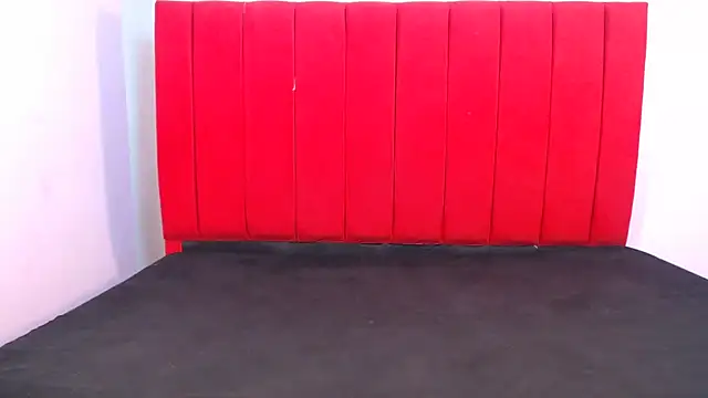 gayatrihoy online show from October 4, 8:24 pm