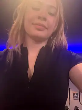 IamCatalina888 online show from September 30, 7:41 pm