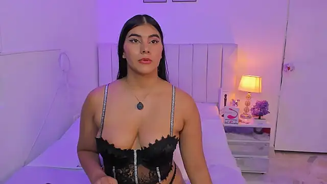 AbyKell online show from October 16, 10:45 pm