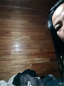 Snapshot of tulipsexy chatting on October 14, 5:21 am tulipsexy online show from October 14, 5:21 am