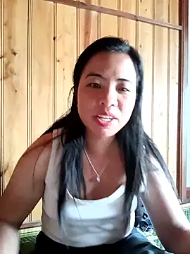 Snapshot of tulipsexy chatting on October 13, 5:10 am tulipsexy online show from October 13, 5:10 am