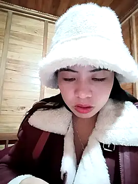 tulipsexy online show from November 19, 4:56 am