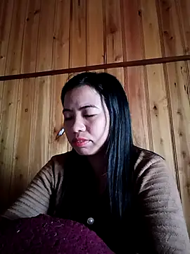 Snapshot of tulipsexy chatting on October 31, 7:45 am tulipsexy online show from October 31, 7:45 am