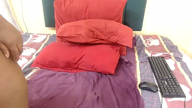 Fatassboodyxxx online show from October 21, 6:45 pm