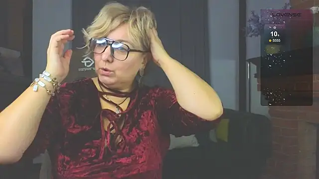 Marta Wils online show from November 24, 5:20 am