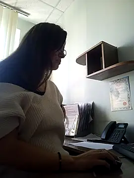 ValeriaLove43211 online show from October 8, 7:56 am