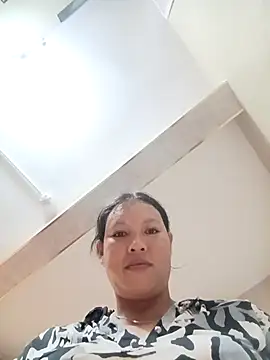 callistra online show from October 19, 1:57 pm