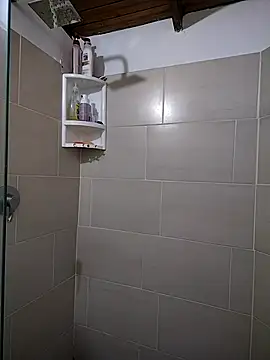 Suzanelee1 online show from October 3, 3:28 pm