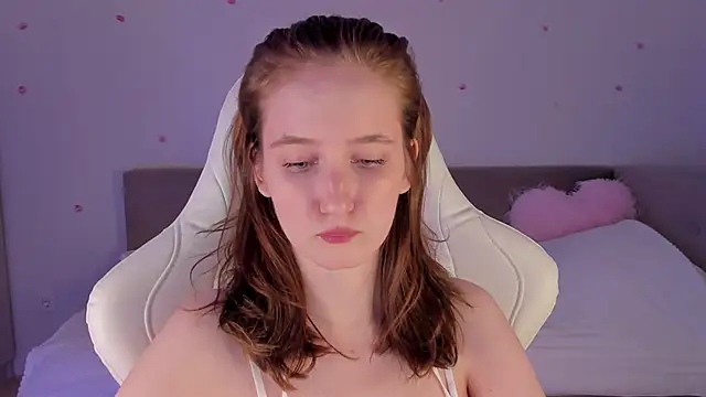 CrystalSoul  online show from October 5, 8:14 pm