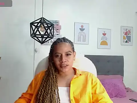 Amber  s online show from September 18, 1:31 pm