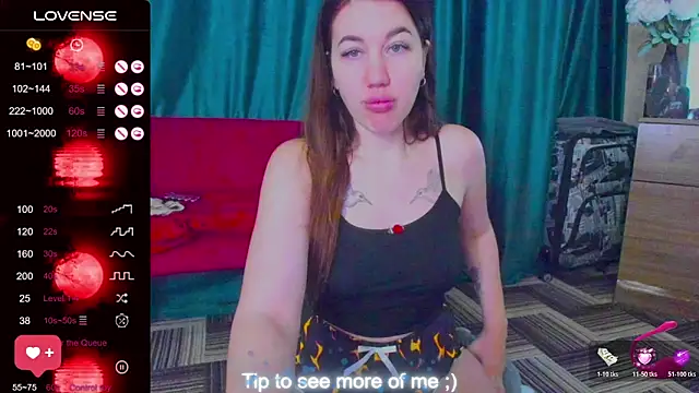 LillyLover  online show from October 26, 1:12 am