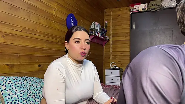 Dani and Ander online show from November 8, 1:54 am