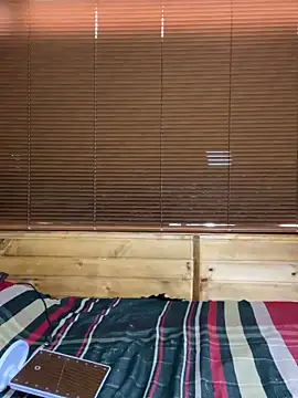 Dani and Ander online show from October 4, 7:07 pm