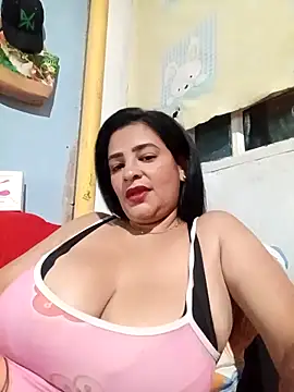 Hugueboobs chantall  online show from September 24, 1:21 pm