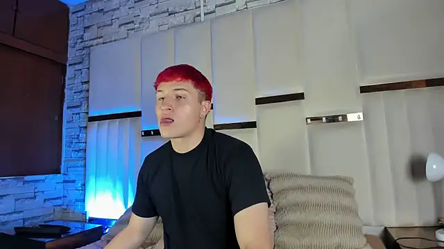 ANLLELOAndANGELA online show from March 29, 5:45 pm