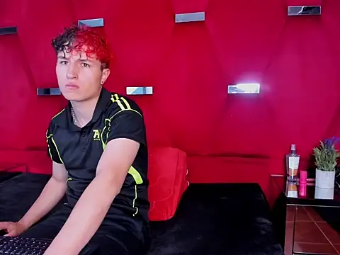 ANLLELOAndANGELA online show from September 26, 4:37 pm