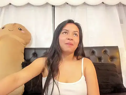 ivet hall online show from September 26, 10:40 pm