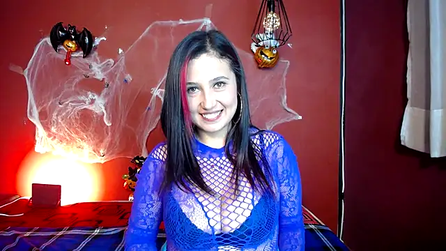 Sara1126  online show from October 27, 9:09 pm