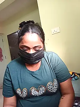 queendivya online show from October 7, 10:52 am